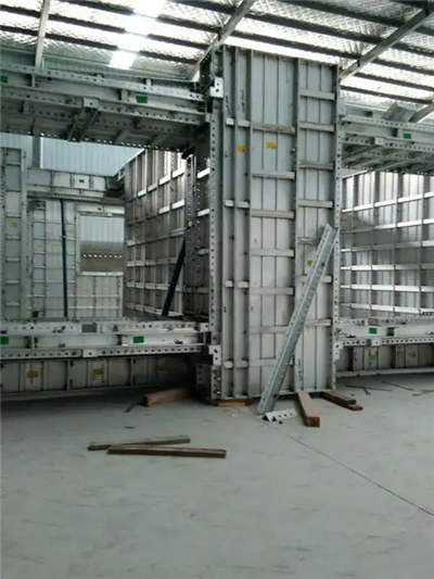 High Quality Wall Concrete Building Kumkang Aluminium Formwork